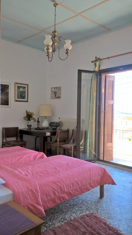 Holiday Home Frydaki Sea View Ferienhaus *